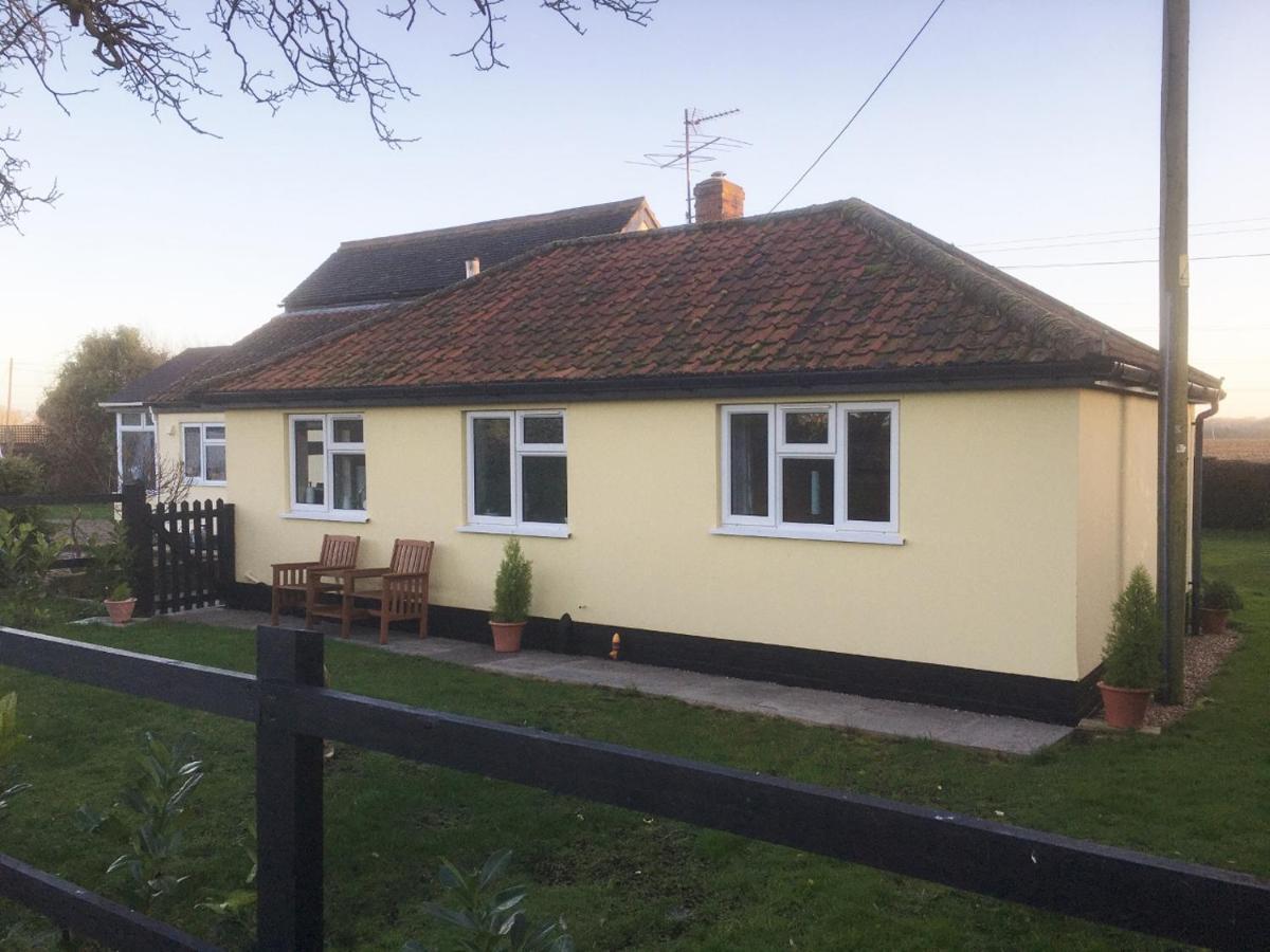 Hintlesham Claremont Cottage מראה חיצוני תמונה