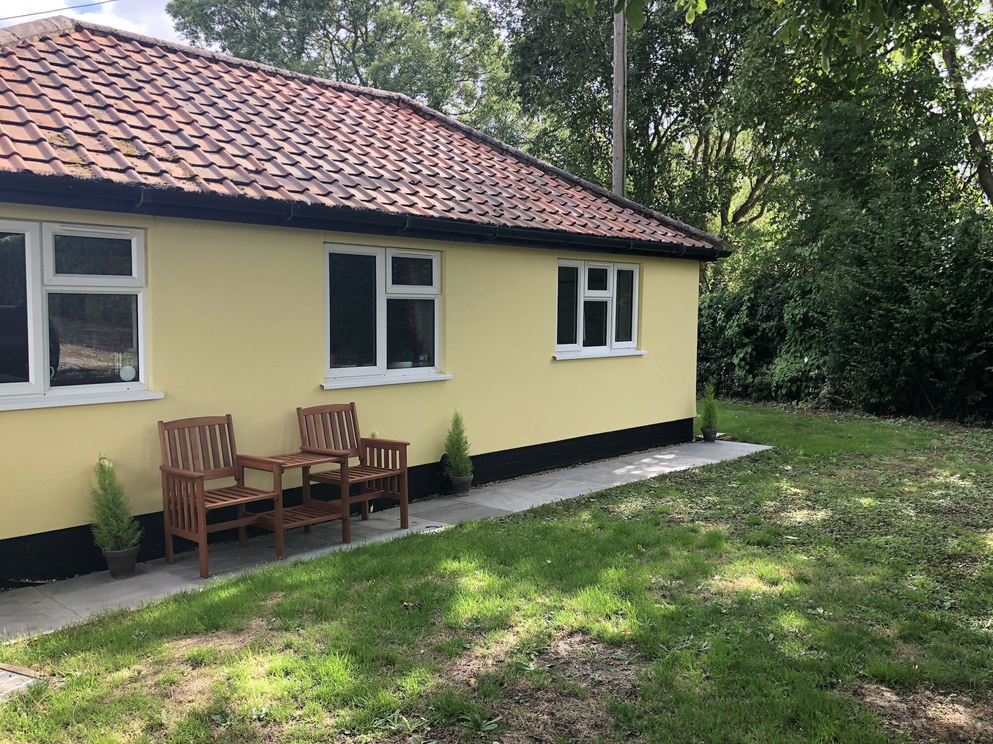 Hintlesham Claremont Cottage מראה חיצוני תמונה