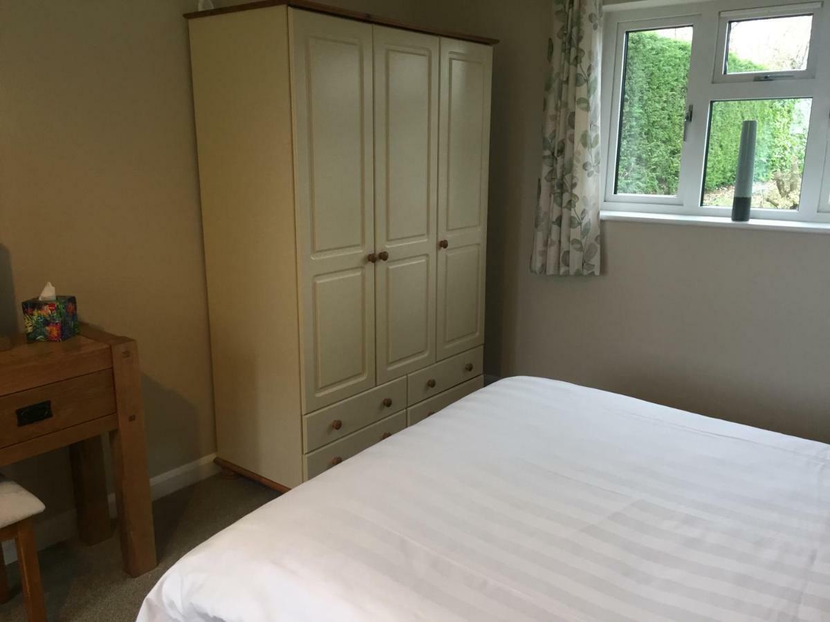 Hintlesham Claremont Cottage מראה חיצוני תמונה